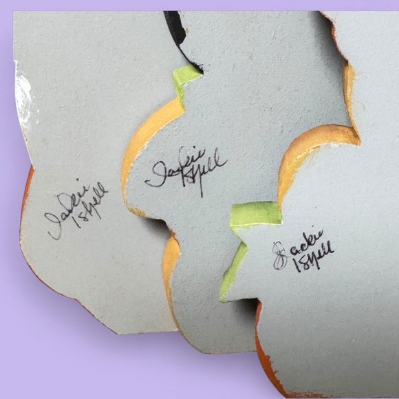 Jackie Bellamy Signed Halloween Shelf Sitter Set Pumpkin & Ghost MDF Cutouts - Picture 2 of 14